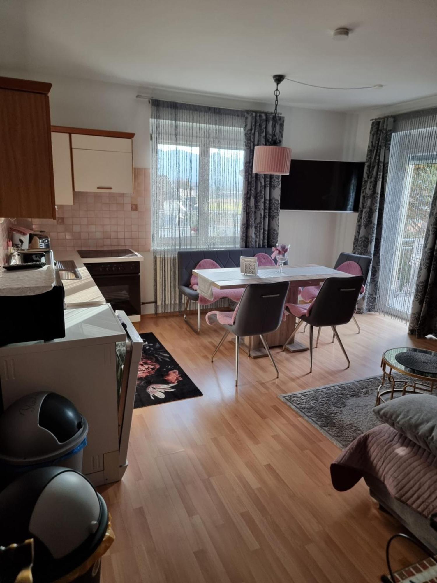 Ferienhaus Burgblick Treffen Kültér fotó